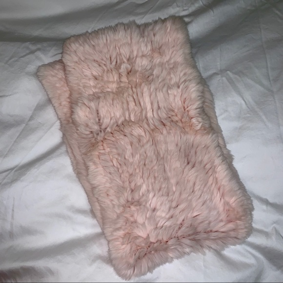 Adrienne Landau Rex Rabbit Pink Infinity Scarf - Picture 4 of 5